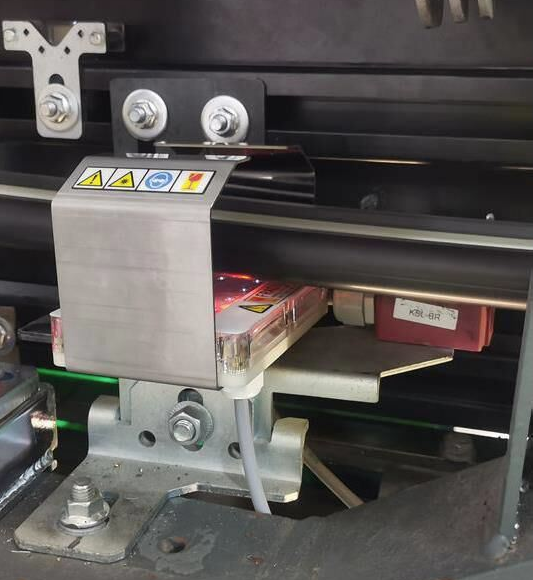 实拍！新加坡樟宜机场一波防疫黑科技！让你放心坐飞机～