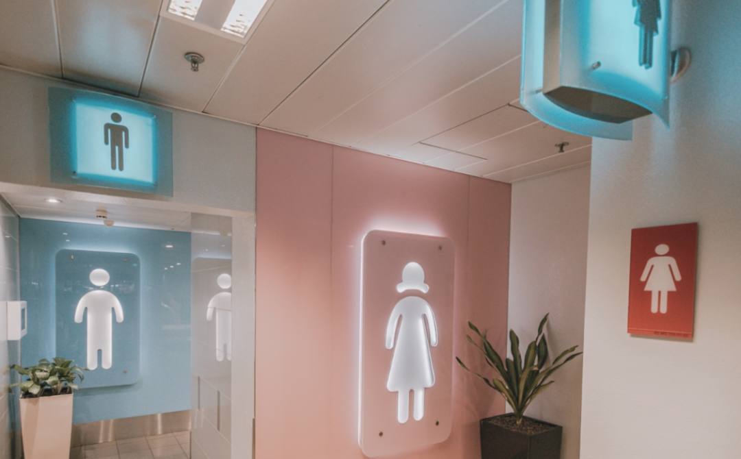 实拍！新加坡樟宜机场一波防疫黑科技！让你放心坐飞机～