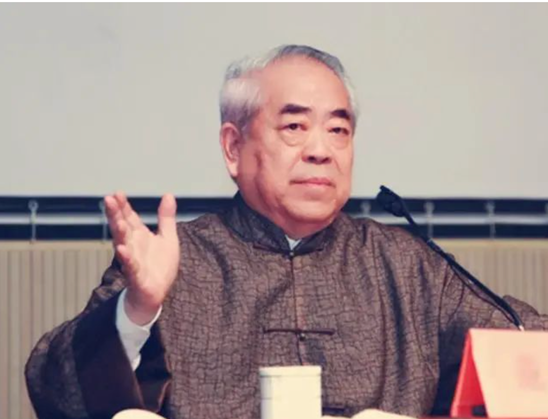 大家范曾最具争议的艺术大师