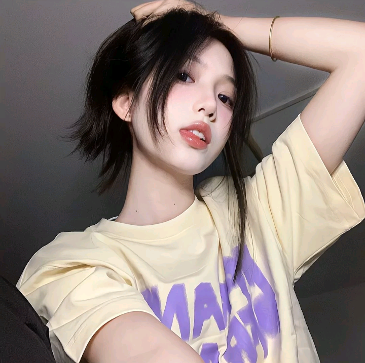 微信头像_plana级别的ins纯欲甜妹精选头像!向着秋季元气进发!