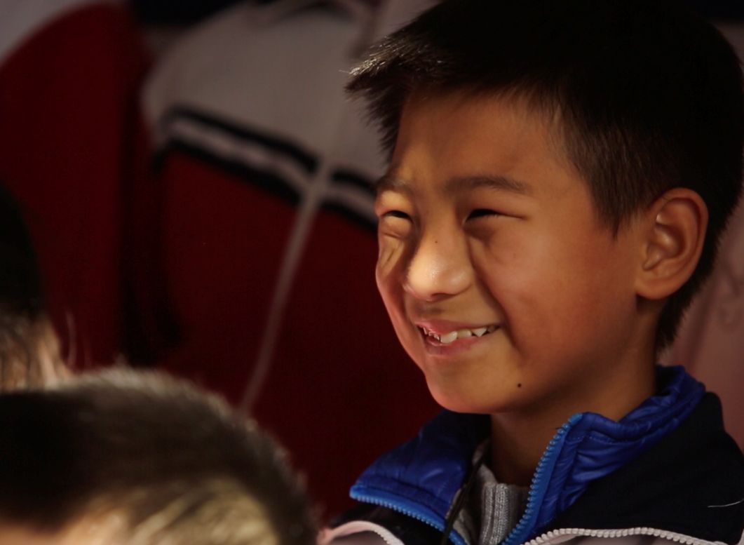 



这场特别的音乐会，郎朗许巍甘作配角？真相让人泪目
