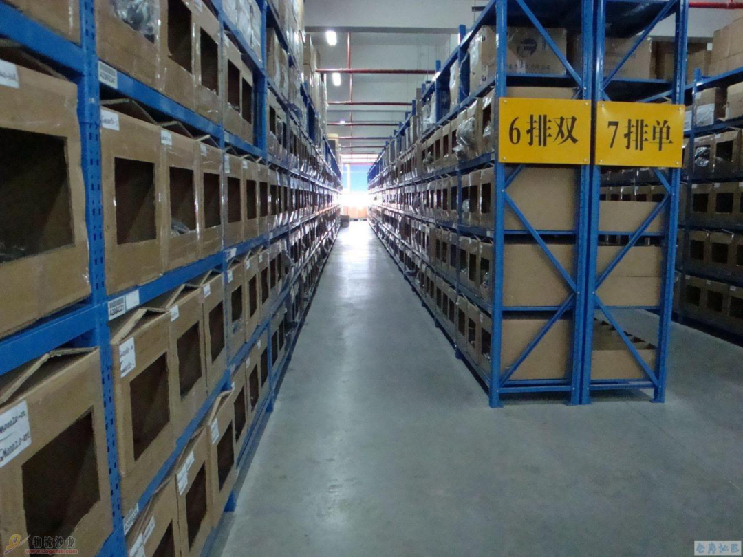 每一个经销商对库存的处理都有自己的招数,搭售,促销,折扣,特殊渠道