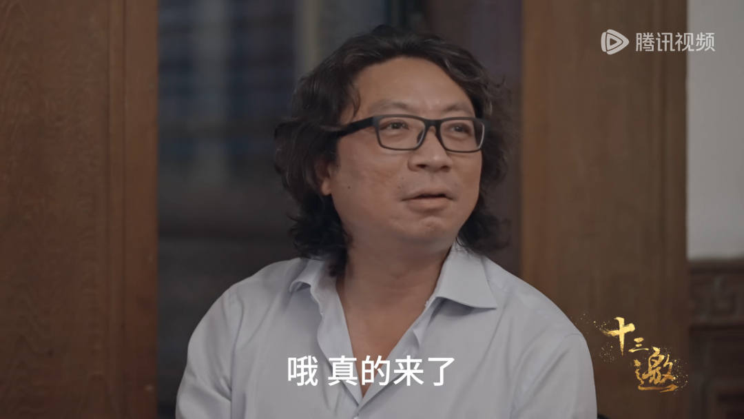 许知远的自卑，在费翔面前一览无余