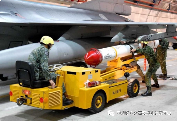 中国运40重型运输机模型_中国重型运输机载重多少吨_中国400吨级重型运输机