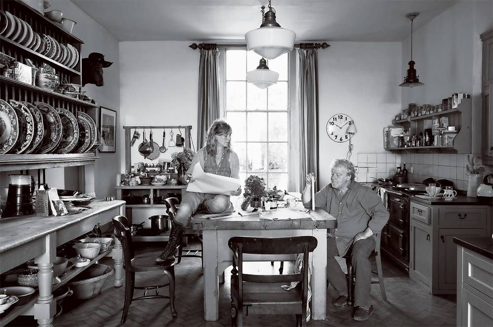 他们在一座海边古堡中重现中世纪梦境|design