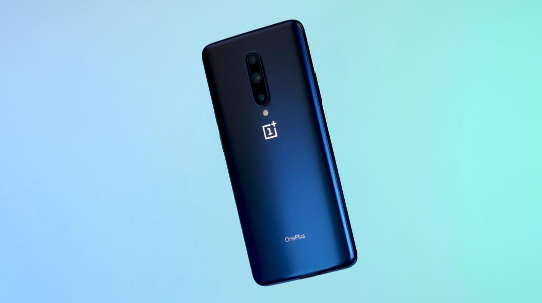 手机对比平台 智能手机上最好的屏幕？一加7 Pro屏幕专项体验