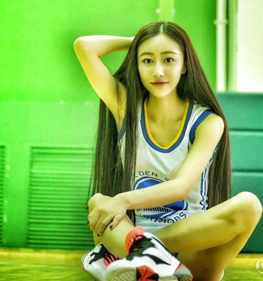 许多语儿壁纸图片 - 伍格电商