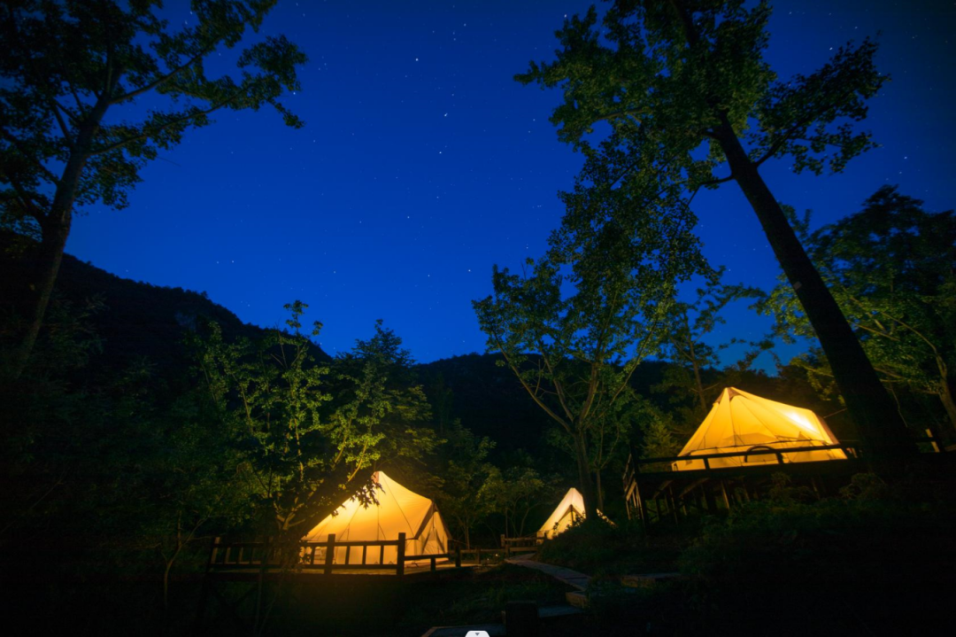 春秋寨五一晚风星空帐篷节