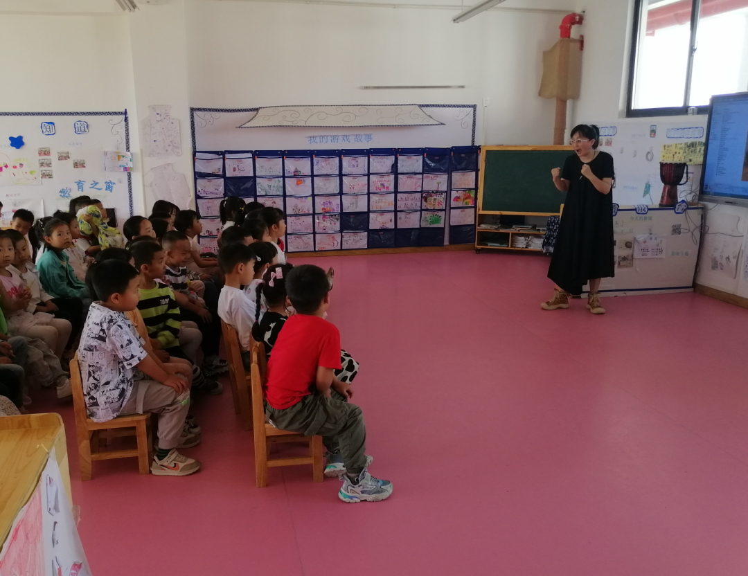 AD105怎么读“和小朋友一起阅读”第105期 丨开阳县龙岗镇第二幼儿园_https://www.jmylbn.com_新闻资讯_第18张