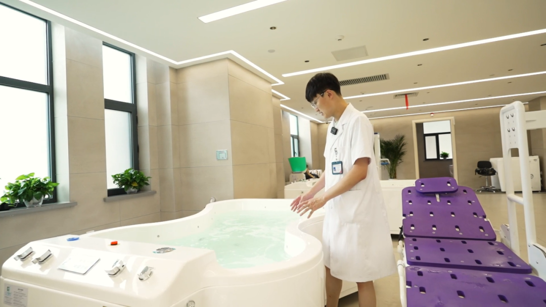 水疗康复怎么做的“水”力全开，解锁康复新体验：揭秘水疗中心！_https://www.jmylbn.com_新闻资讯_第19张