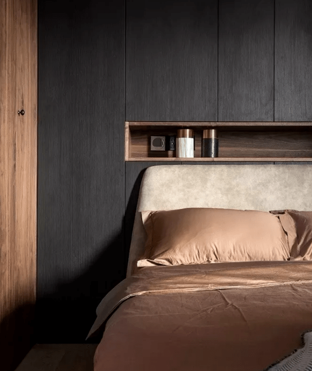 电视背景墙打造壁龛书架,远看是和墙壁融为一体的装饰