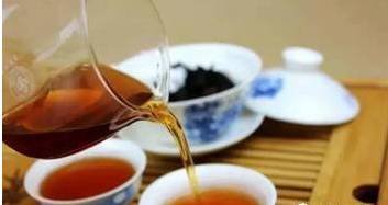 万丈红尘一壶茶 千秋大业一壶茶