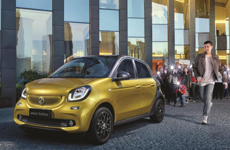 看到奔驰smart被贴"老头乐"通知书-爱卡汽车爱咖号