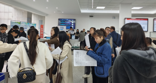 招聘会最新招聘通知_招聘会_招聘会心得体会