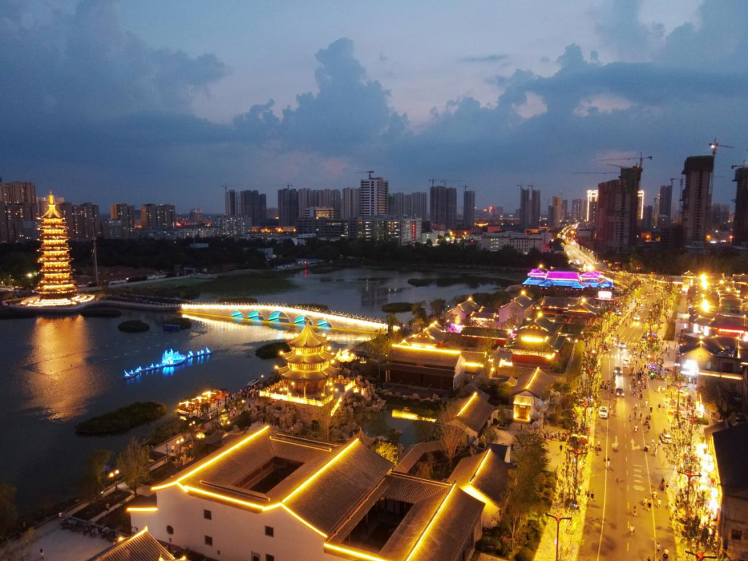 地址:菏泽市牡丹区广福街与曹州路交叉口电话:0530-7911111