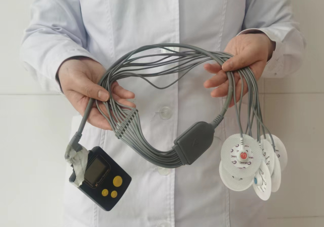 心脏检测仪怎么看中国房颤日｜ 穿戴式心电检测仪，心脏的守护神！（内有福利）_https://www.jmylbn.com_新闻资讯_第6张