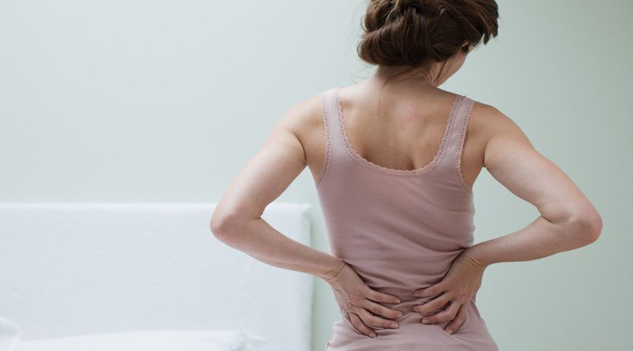 产后有腰背疼痛烦恼,不妨试试这几招