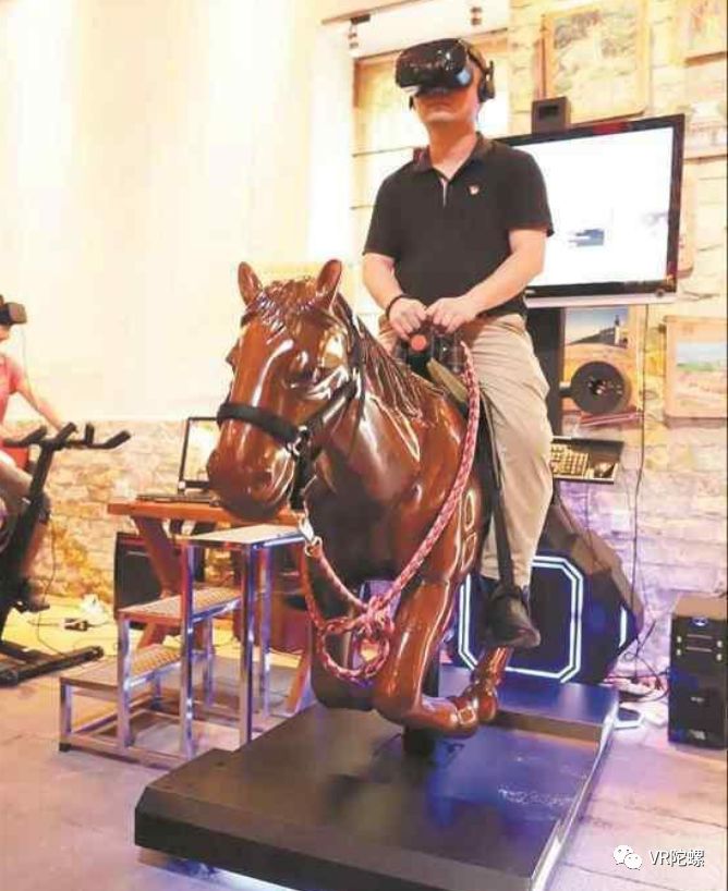 AR眼镜公司Realwear完成B轮8000万美元融资；2019年度国家虚拟教育部高等教育司仿真实验教学项目认定工作将开启