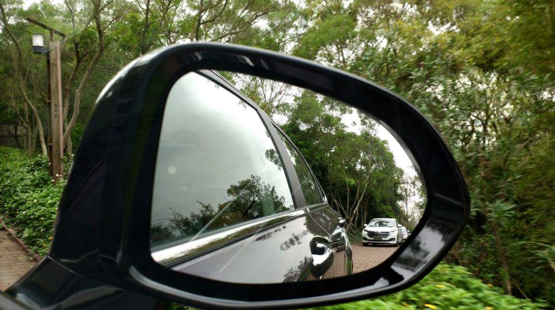 確認過眼神，國民賓士C紳寶智行是AI大格局的人 汽車 第7張