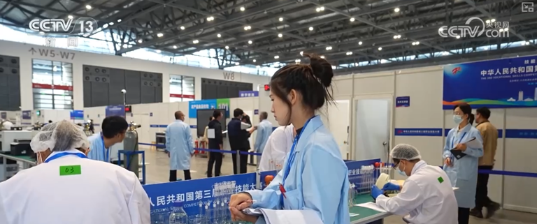 技能人才点亮未来 为经济发展注入蓬勃力量 | 观察↓