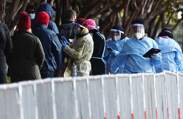 全球日增确诊超42万例累计逾2 6亿例美国至少16个州发现奥密克戎毒株感染病例 孝南区东山头办事处