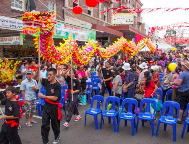 2013喜剧幽默大赛苗阜王声_一年一度喜剧大赛错过爱人_爱人错过 吉他谱