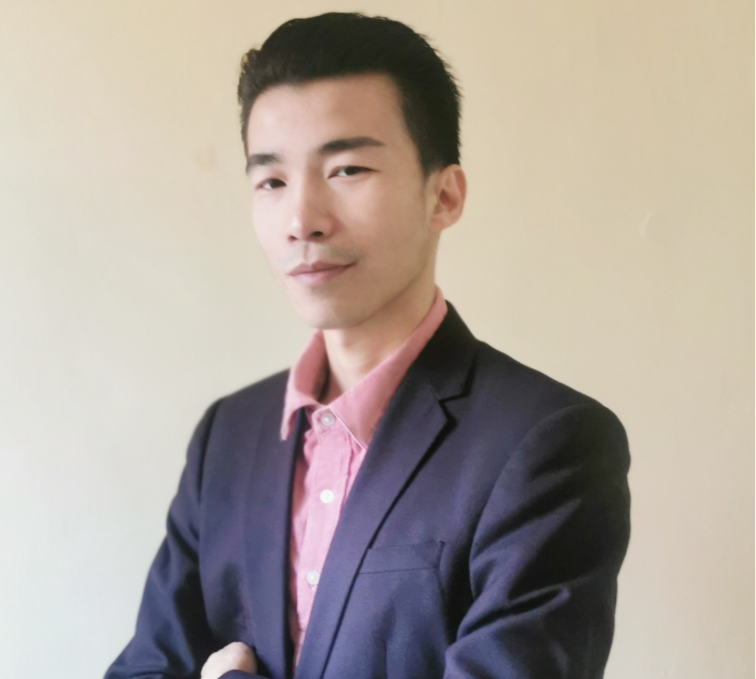 邱登光:广州秦汉咖啡有限公司创始人;CEO.jpg