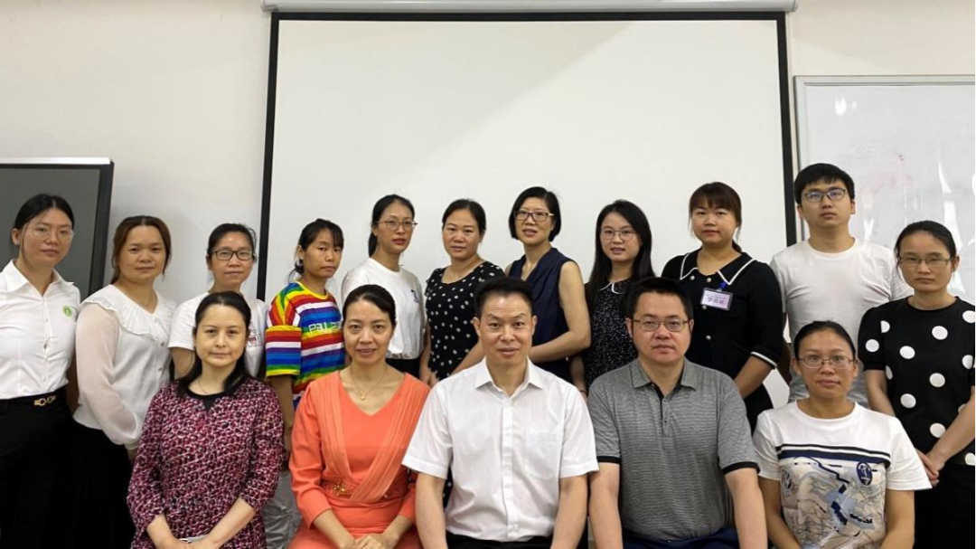 拟宫腔镜怎么做第三期宫腔镜模拟培训班成功举办_https://www.jmylbn.com_新闻资讯_第2张