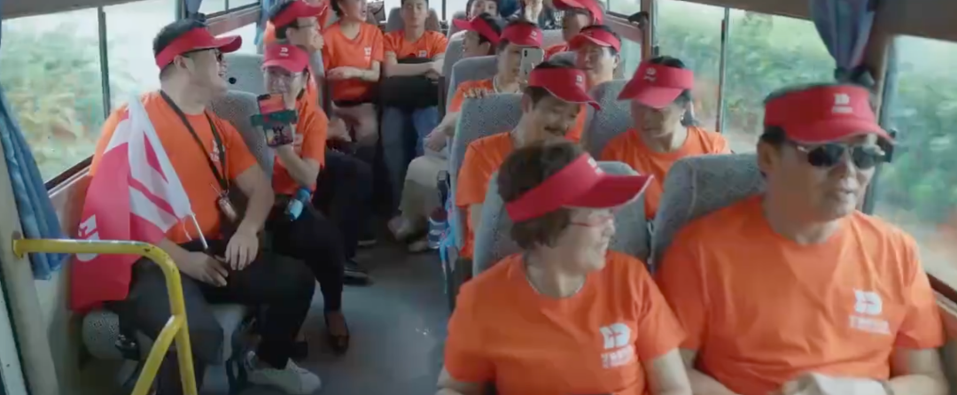 山西客车隧道车祸致14死低价老年村客团背后的隐秘风险