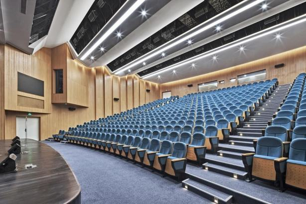 效果图)↓ ↓ ↓校园美图逐张看佛山市第二中学附属学校(绿岛湖学校)