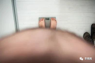 【两性】到底有多少男人阴茎超过18cm？（组图） - 24