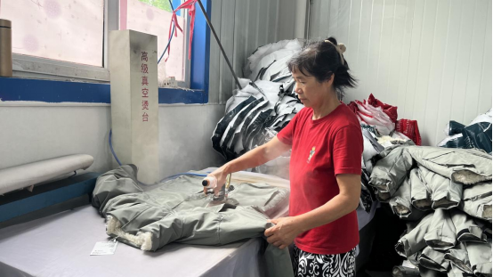 河北盐山：闲置土地“活”起来 巧手妇女“富”起来_fororder_河北盐山：闲置土地“活”起来 巧手妇女“富”起来524