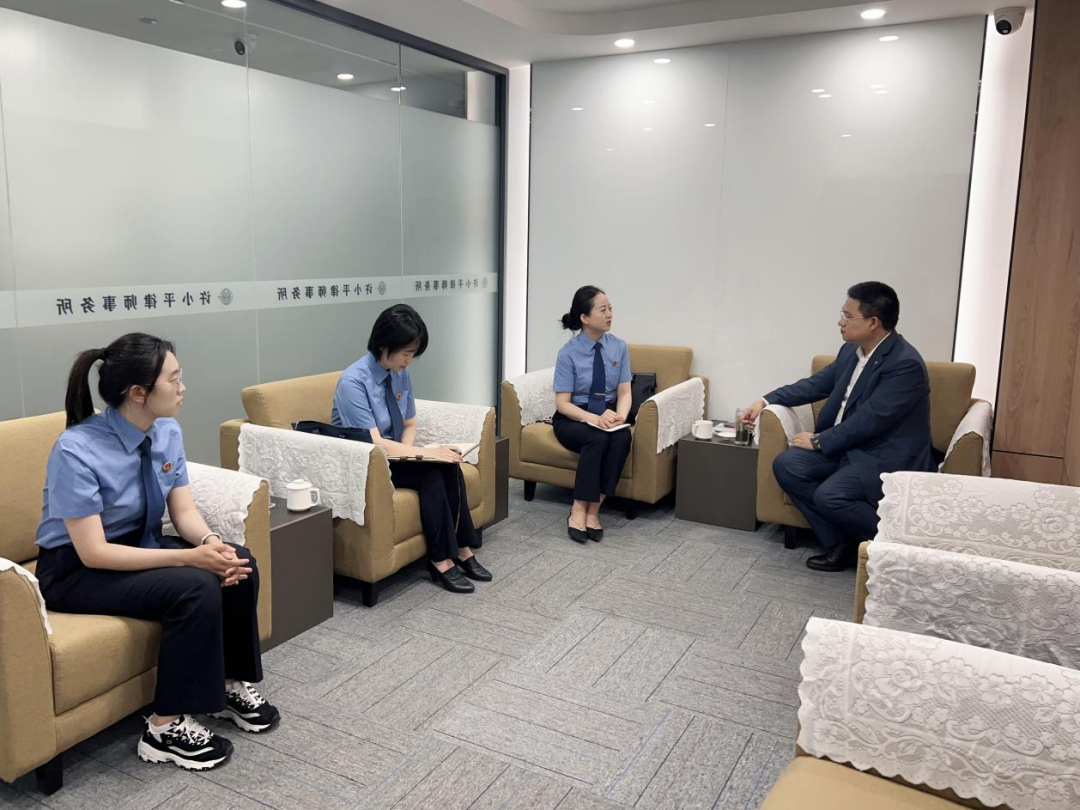 西安市人民检察院检察官到访我所沟通交流未成年人权益保护工作