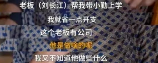 7岁“微笑女孩”凭高颜值爆红，父母拒绝百万签约：真相没那么简单…