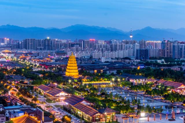 挑廊计算建筑面积吗_挑廊_挑廊是什么意思