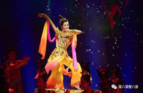还记得下体被塞高尔夫球的女星吗？现又一新疆小花被大佬玩坏进了医院（组图） - 128