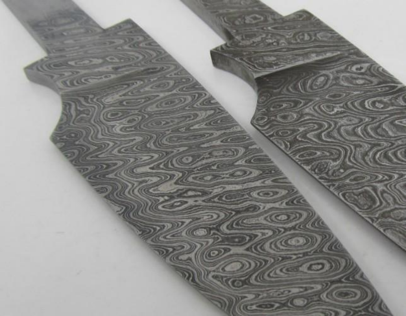 古代宝刀宝剑上为什么会有花纹？日本波浪刀纹与中国马齿嵌钢，谁更高端
