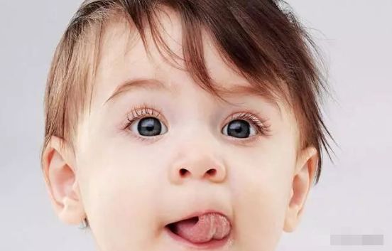 医生，孩子说话口齿不清，究竟要不要剪“舌筋”?