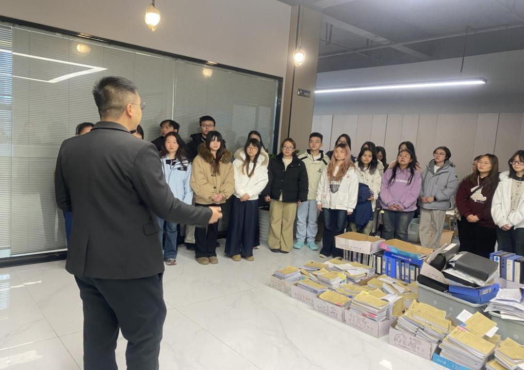 学院资讯 | 财经商贸学院师生走进云南讯飞商务集团开展实践教学活动 第 4 张