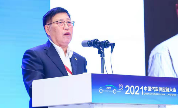 加薪100萬砸錢搶人；小米人事變動；日產被罰；勞斯萊斯被噴；特斯拉不召回；富士康發布電動汽車的圖8
