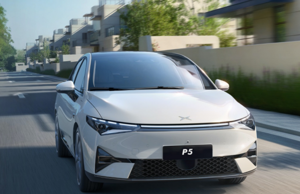 李斌再談造車門檻；何小鵬回應(yīng)和曾毓群爭吵；上海新能源滲透率將達70%；雷軍爆小米造車動態(tài)的圖2