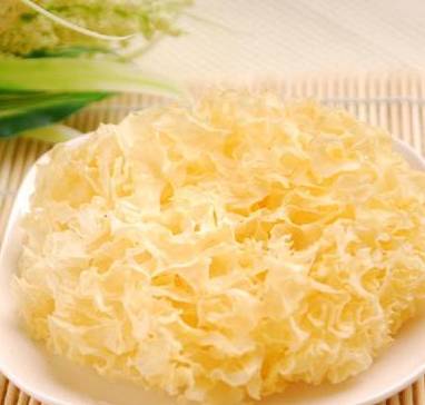 银耳搭配阿胶，简直比燕窝还滋补！ 银耳搭配阿胶 简直比燕窝还滋补！ 阿胶 银耳 第2张