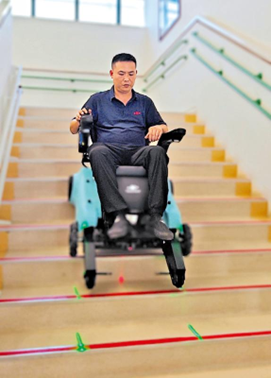 无人驾驶智能辅助轮椅（图源：大公网）