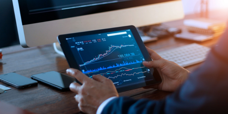 明年市值不到500亿就切腹？这家公司高管推销自家股票够“拼命”，澄清公告来了