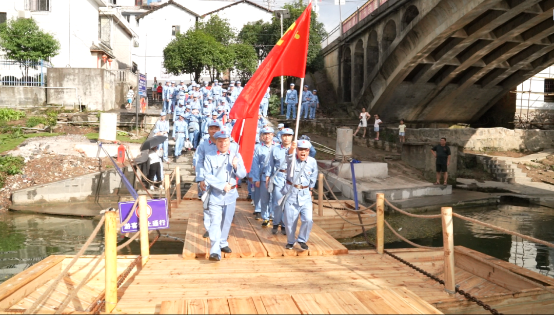 廣西壯族自治區桂東人民醫院帶領全體黨員赴湘江戰役紀念園開展黨史