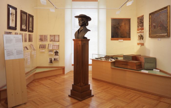 5.20世界蜜蜂日小森林创立35周年