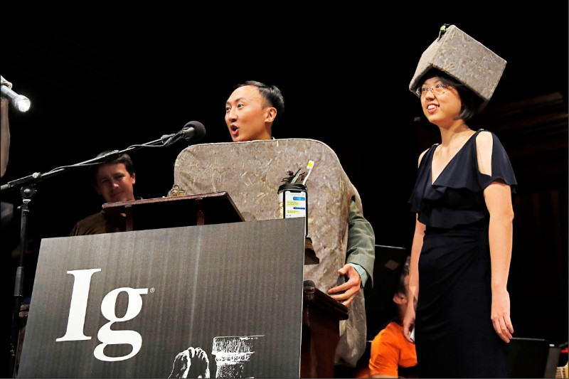 中国诺贝尔奖有几个人 今年有五个中国人拿到了诺贝尔奖？