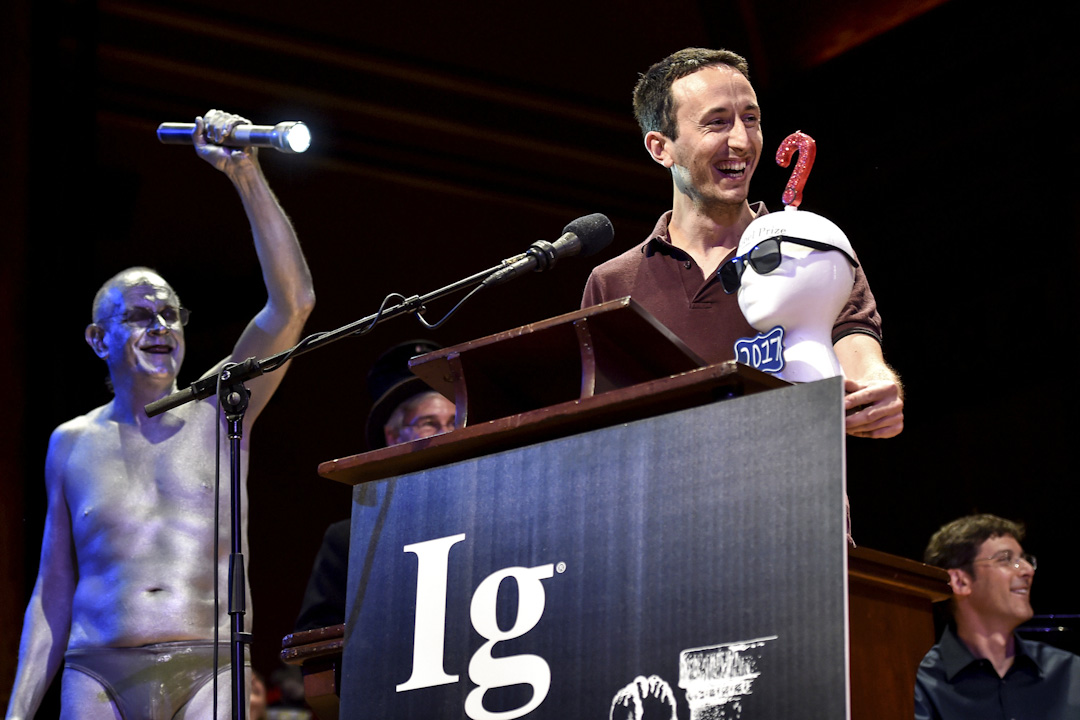 诺贝尔奖项中国人_中国诺贝尔奖有几个人_诺贝尔奖中国获奖者有几位