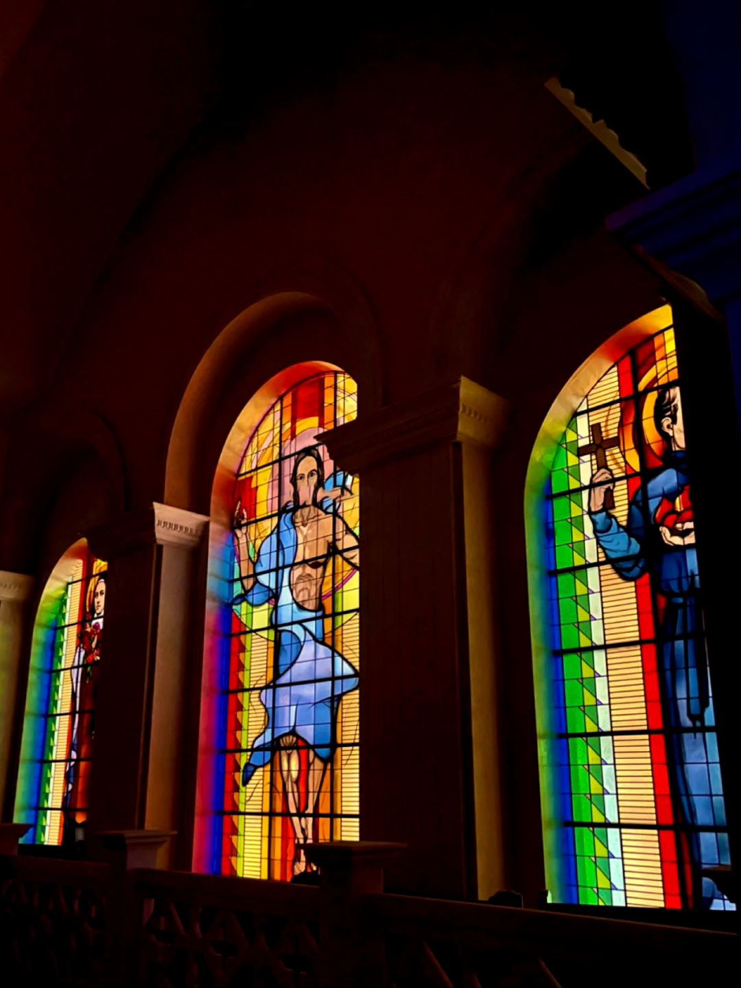 近日爆火成网红打卡点的昆明耶稣圣心堂，长啥样？