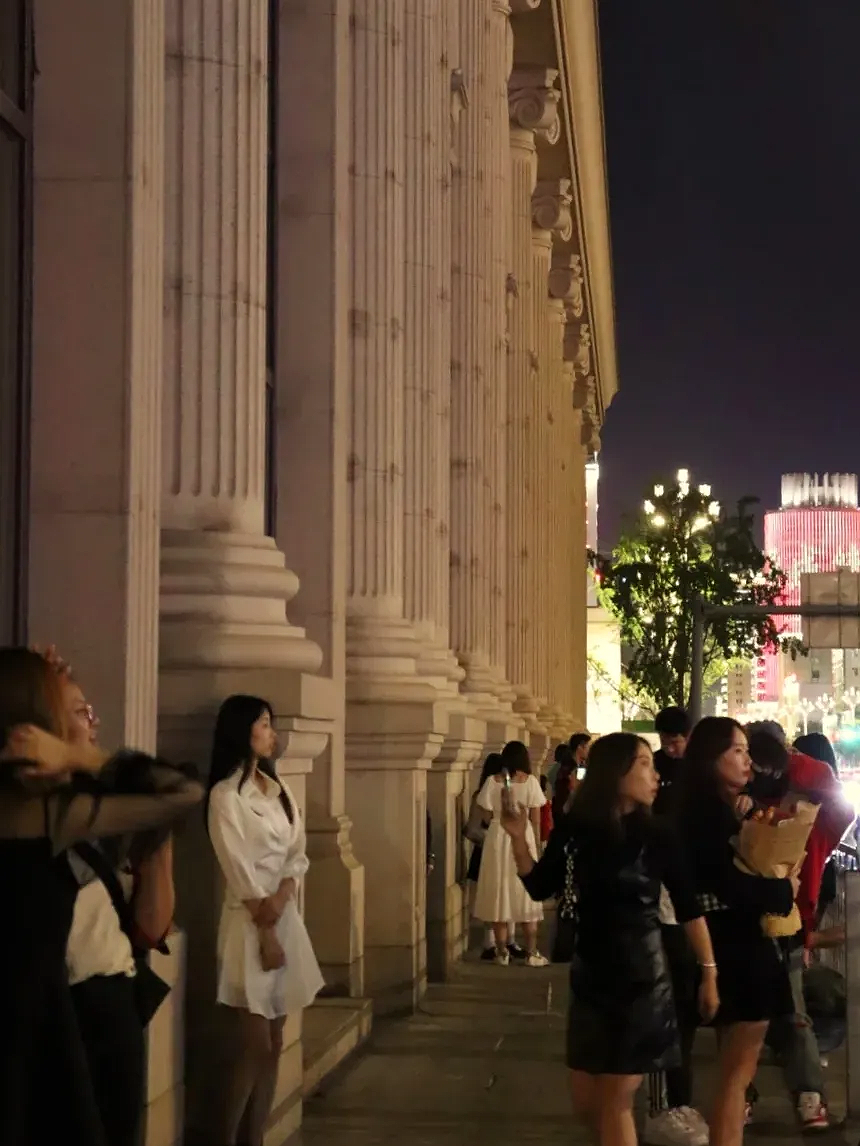 近日爆火成网红打卡点的昆明耶稣圣心堂，长啥样？